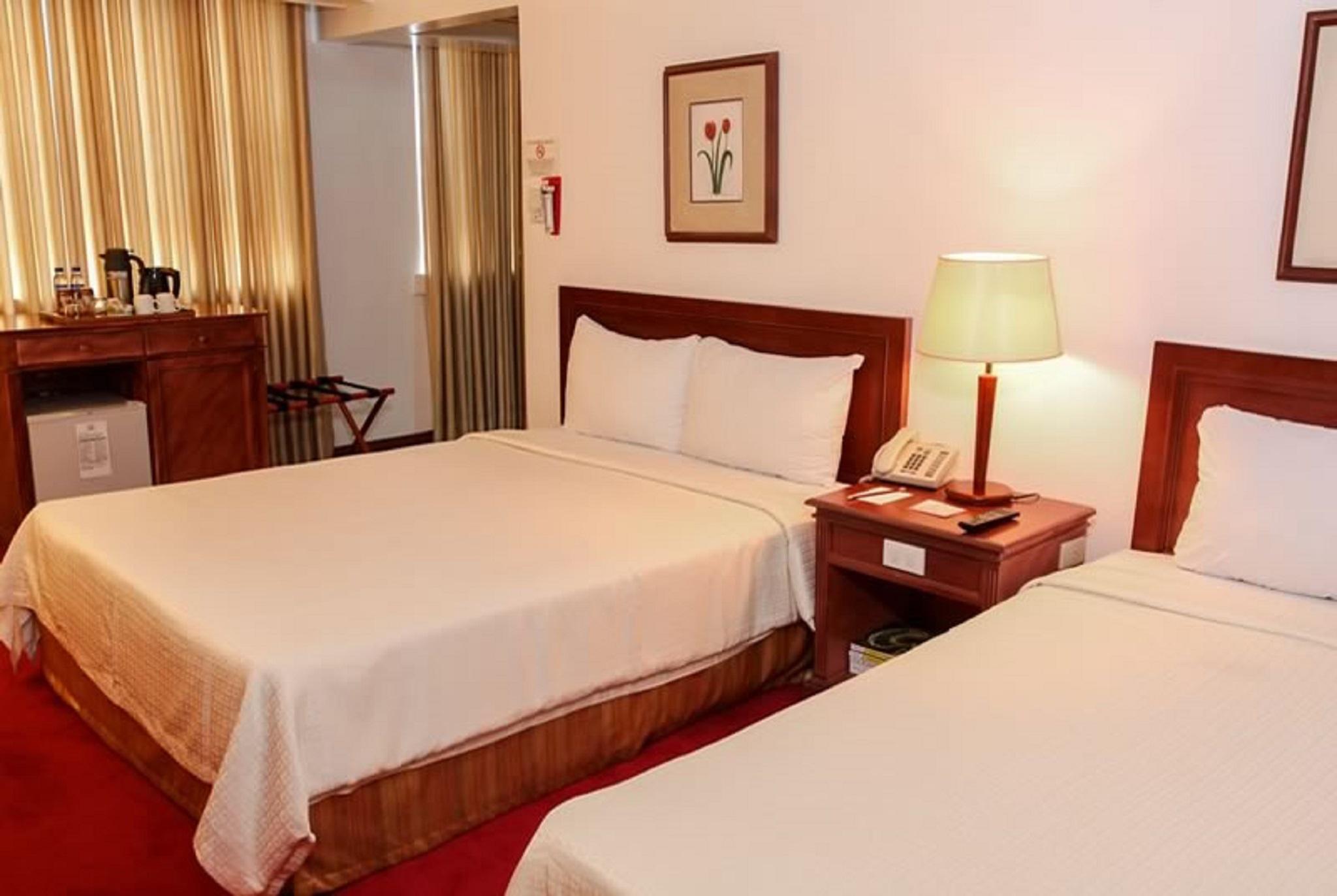Bayview Park Hotel Manilla Buitenkant foto