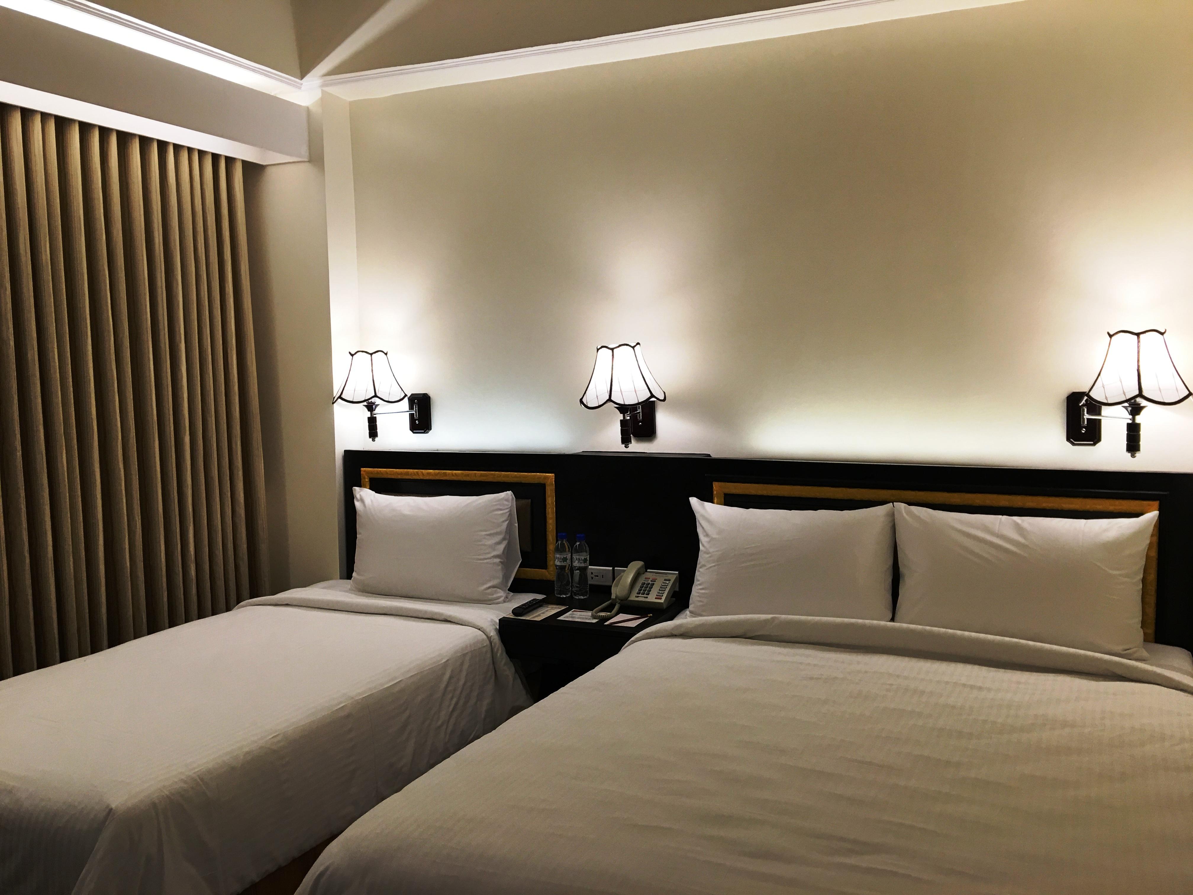 Bayview Park Hotel Manilla Buitenkant foto